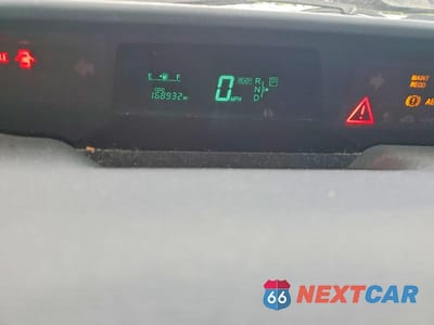 Zdjęcie 9 z 12 samochodu: 2005 TOYOTA PRIUS BASE VIN:JTDKB20U653042731 - miniatura