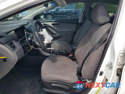 Zdjęcie 7 z 12 samochodu: 2016 HYUNDAI ELANTRA SE VIN:5NPDH4AE7GH752514 - miniatura