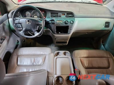 Zdjęcie 8 z 13 samochodu: 2002 HONDA ODYSSEY EXL VIN:2HKRL18062H013897 - miniatura