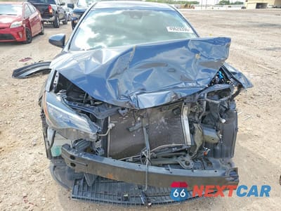 Piąte zdjęcie samochodu w środku: 2017 TOYOTA COROLLA LE VIN:5YFBURHE4HP591033 - miniatura