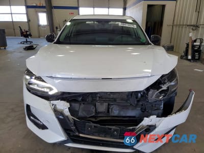 Piąte zdjęcie samochodu w środku: 2023 NISSAN SENTRA SR VIN:3N1AB8DV4PY274582 - miniatura