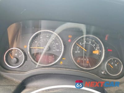 Zdjęcie 9 z 13 samochodu: 2014 JEEP COMPASS LATITUDE VIN:1C4NJDEB1ED530286 - miniatura