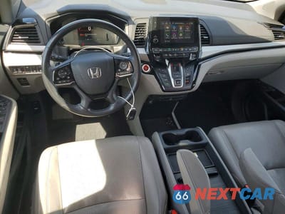 Zdjęcie 8 z 13 samochodu: 2018 HONDA ODYSSEY ELITE VIN:5FNRL6H97JB059747 - miniatura
