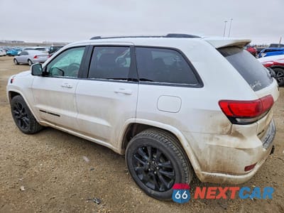 Drugie zdjęcie samochodu z przodu: 2018 JEEP GRAND CHEROKEE LAREDO VIN:1C4RJFAG6JC405119 - miniatura