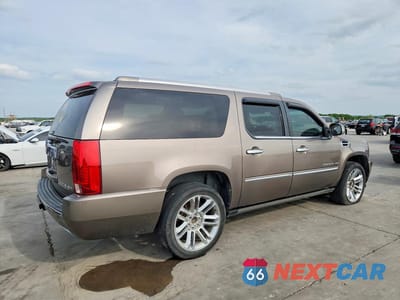 Trzecie zdjęcie samochodu z tyłu: 2014 CADILLAC ESCALADE ESV PLATINUM VIN:1GYS3KEF0ER188167 - miniatura