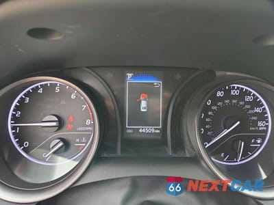 Zdjęcie 9 z 12 samochodu: 2023 TOYOTA CAMRY SE VIN:4T1G11AK4PU810280 - miniatura