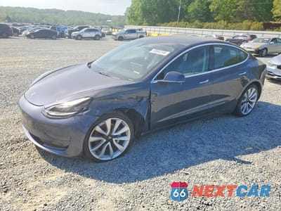 2019 TESLA MODEL 3 5YJ3E1EB0KF389113 - główne zdjęcie licytacji z USA - miniatura