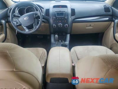 Zdjęcie 8 z 13 samochodu: 2011 KIA SORENTO LX VIN:5XYKT3A11BG162449 - miniatura
