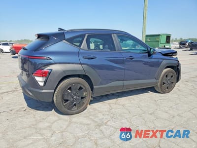 Trzecie zdjęcie samochodu z tyłu: 2026 HYUNDAI KONA SEL SPORT VIN:KM8HF3ABXTU369251 - miniatura