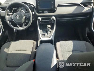 Zdjęcie 8 z 14 samochodu: 2022 TOYOTA RAV4 XLE VIN:2T3P1RFV0NW309764 - miniatura
