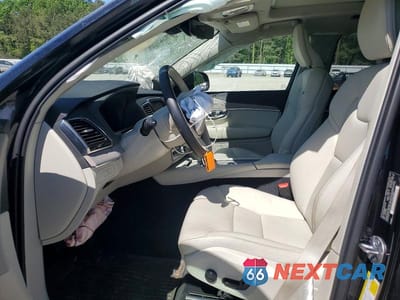 Zdjęcie 7 z 12 samochodu: 2025 VOLVO XC90 PLUS VIN:YV4H60JE8S1290932 - miniatura