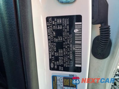 Zdjęcie 12 z 12 samochodu: 2021 KIA SELTOS EX VIN:KNDERCAA4M7142255 - miniatura