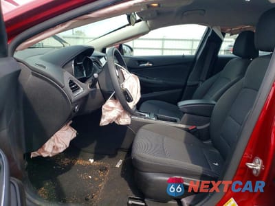 Zdjęcie 7 z 13 samochodu: 2017 CHEVROLET CRUZE LT VIN:3G1BE6SM0HS595457 - miniatura