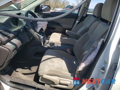 Zdjęcie 7 z 13 samochodu: 2013 HONDA CR-V EX VIN:5J6RM4H59DL010480 - miniatura