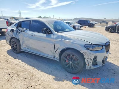 Czwarte zdjęcie samochodu z boku: 2025 BMW X4 M40I VIN:5UX43DT02S9Y06057 - miniatura