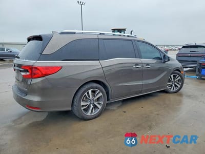 Trzecie zdjęcie samochodu z tyłu: 2023 HONDA ODYSSEY TOURING VIN:5FNRL6H85PB004990 - miniatura