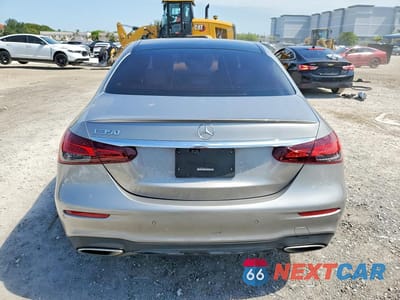 Zdjęcie 6 z 13 samochodu: 2021 MERCEDES-BENZ E 350 VIN:W1KZF8DB9MA910672 - miniatura