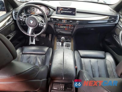 Zdjęcie 8 z 12 samochodu: 2014 BMW X5 XDRIVE50I VIN:5UXKR6C59E0J72378 - miniatura