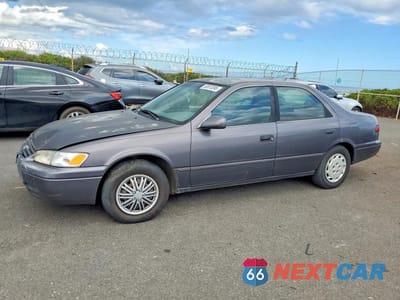 1999 TOYOTA CAMRY LE 4T1BG22KXXU548214 - główne zdjęcie licytacji z USA - miniatura