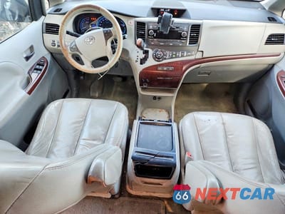 Zdjęcie 8 z 12 samochodu: 2011 TOYOTA SIENNA XLE 8-PASSENGER VIN:5TDYK3DC1BS149231 - miniatura