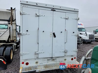 Zdjęcie 6 z 12 samochodu: 2015 FORD F59 DELIVERY TRUCK VIN:1F65F5KY6F0A00097 - miniatura