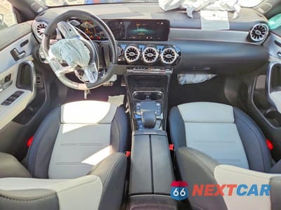 Zdjęcie 8 z 12 samochodu: 2021 MERCEDES-BENZ CLA 45 AMG VIN:W1K5J5DB4MN188807 - miniatura