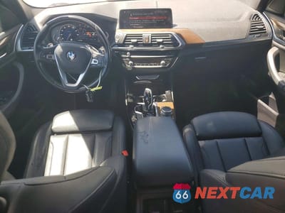 Zdjęcie 8 z 13 samochodu: 2019 BMW X3 SDRIVE30I VIN:5UXTR7C54KLR46704 - miniatura