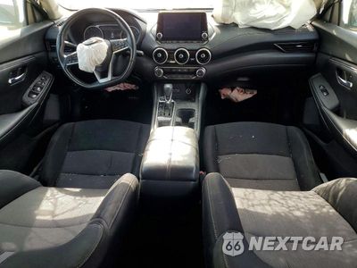 Zdjęcie 8 z 14 samochodu: 2022 NISSAN SENTRA VIN:3N1AB8CV8NY266788 - miniatura