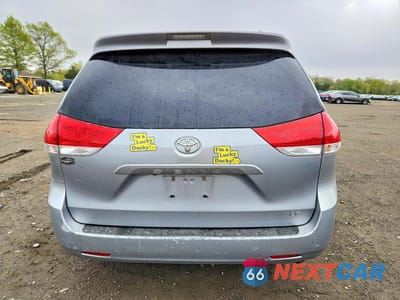 Zdjęcie 6 z 13 samochodu: 2014 TOYOTA SIENNA LE 8-PASSENGER VIN:5TDKK3DC6ES410055 - miniatura