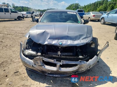 Piąte zdjęcie samochodu w środku: 2009 BMW 328 I SULEV VIN:WBAPH535X9A434443 - miniatura