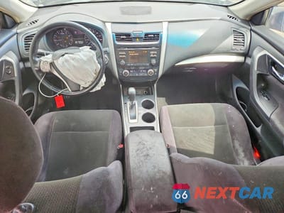 Zdjęcie 8 z 12 samochodu: 2013 NISSAN ALTIMA 2.5 VIN:1N4AL3AP1DC133000 - miniatura