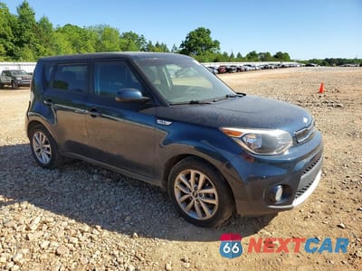 Czwarte zdjęcie samochodu z boku: 2019 KIA SOUL + VIN:KNDJP3A50K7635810 - miniatura