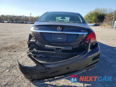 Zdjęcie 6 z 11 samochodu: 2015 MERCEDES-BENZ C 300 4MATIC VIN:55SWF4KBXFU072508 - miniatura