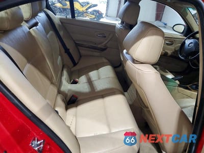Zdjęcie 10 z 13 samochodu: 2007 BMW 328 XI VIN:WBAVC93597K032918 - miniatura