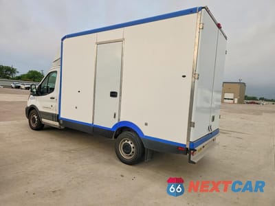 Drugie zdjęcie samochodu z przodu: 2022 FORD TRANSIT DELIVERY TRUCK VIN:1FDBW5Z85NKA01701 - miniatura