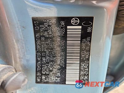 Zdjęcie 12 z 12 samochodu: 2014 TOYOTA PRIUS TWO VIN:JTDKN3DU8E1767492 - miniatura