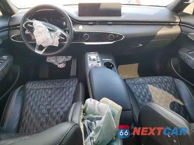 Zdjęcie 8 z 13 samochodu: 2022 GENESIS GV70 3.5T SPORT VIN:KMUMCDTC2NU012718 - miniatura
