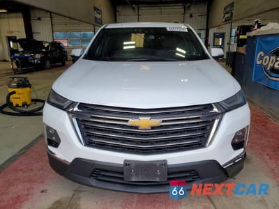 Piąte zdjęcie samochodu w środku: 2023 CHEVROLET TRAVERSE LT VIN:1GNERGKW9PJ126844 - miniatura