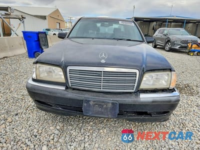 Piąte zdjęcie samochodu w środku: 1998 MERCEDES-BENZ C 230 VIN:WDBHA23G8WA587294 - miniatura