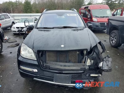 Piąte zdjęcie samochodu w środku: 2012 MERCEDES-BENZ GL 550 4MATIC VIN:4JGBF8GE9CA788200 - miniatura