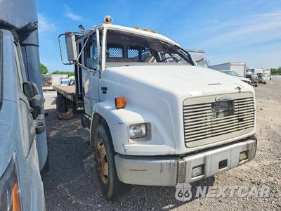 2000 FREIGHTLINER FL70 FLATBED TRUCK 1FV6H6AA1YHF85205 - główne zdjęcie licytacji z USA - miniatura