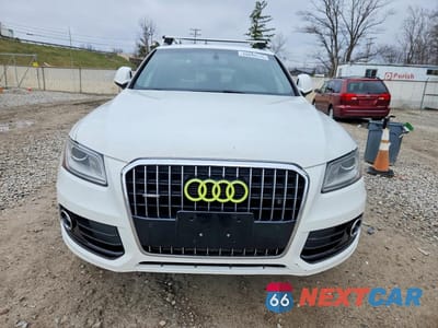 Piąte zdjęcie samochodu w środku: 2014 AUDI Q5 PREMIUM PLUS VIN:WA1LFAFP2EA107956 - miniatura