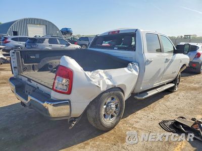 Trzecie zdjęcie samochodu z tyłu: 2021 RAM 3500 BIG HORN VIN:3C63R3DL4MG527945 - miniatura