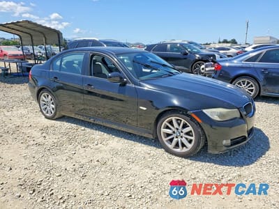 Czwarte zdjęcie samochodu z boku: 2011 BMW 328 I SULEV VIN:WBAPH5C57BA442991 - miniatura