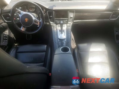 Zdjęcie 8 z 12 samochodu: 2016 PORSCHE PANAMERA 2 VIN:WP0AA2A71GL001109 - miniatura