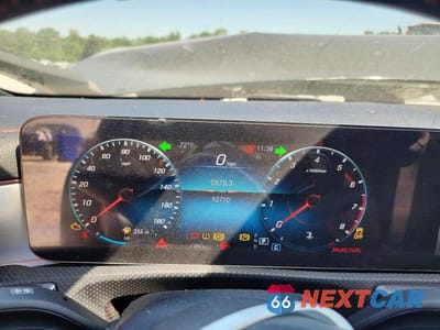 Zdjęcie 9 z 13 samochodu: 2022 MERCEDES-BENZ CLA AMG 35 4MATIC VIN:W1K5J5BB5NN320414 - miniatura