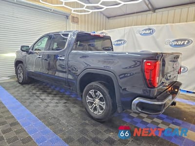 Drugie zdjęcie samochodu z przodu: 2026 GMC SIERRA C1500 SLT VIN:1GTPHDED4TZ240601 - miniatura