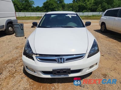 Piąte zdjęcie samochodu w środku: 2006 HONDA ACCORD VALUE VIN:1HGCM56146A170994 - miniatura