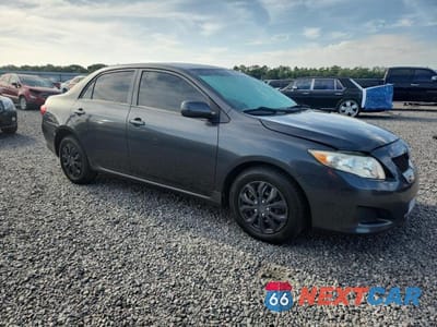 Czwarte zdjęcie samochodu z boku: 2009 TOYOTA COROLLA LE VIN:2T1BU40EX9C110699 - miniatura