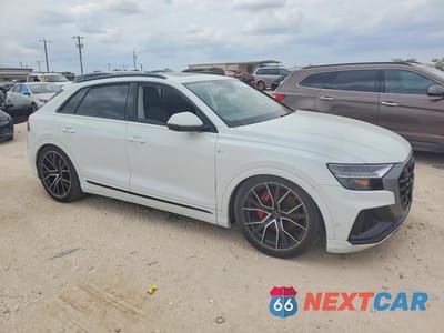 Czwarte zdjęcie samochodu z boku: 2023 AUDI Q8 PRESTIGE S-LINE VIN:WA1FVBF15PD000600 - miniatura